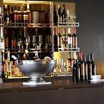 B2 Boutique 4*