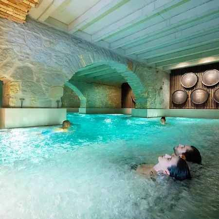Hotel B2 Boutique 4*