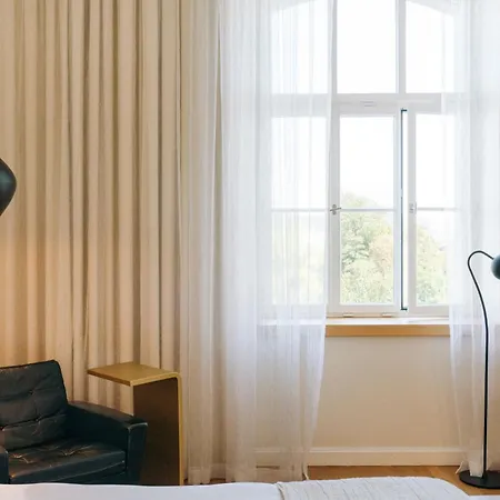 Готель B2 Цюрих