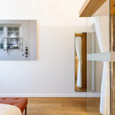 B2 Boutique Hotel