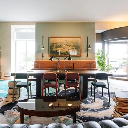B2 Boutique Hotel 4*