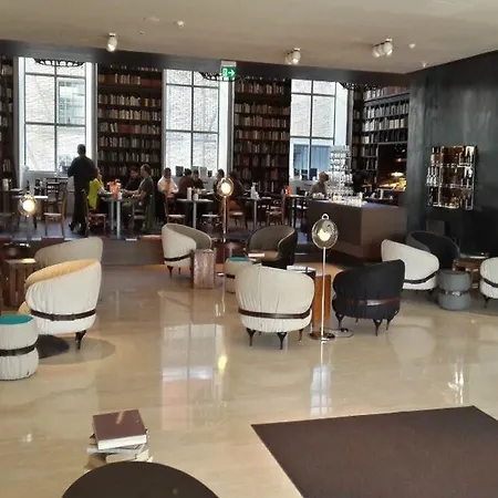 B2 Boutique