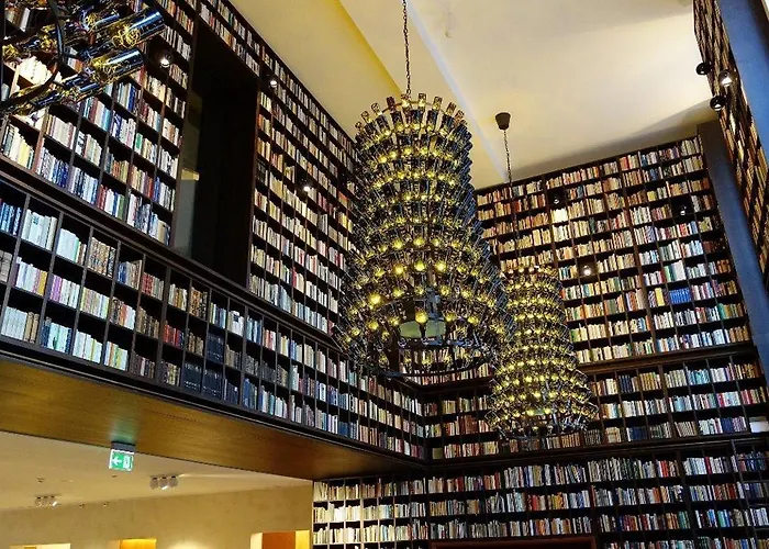 Hotel B2 Boutique 4*